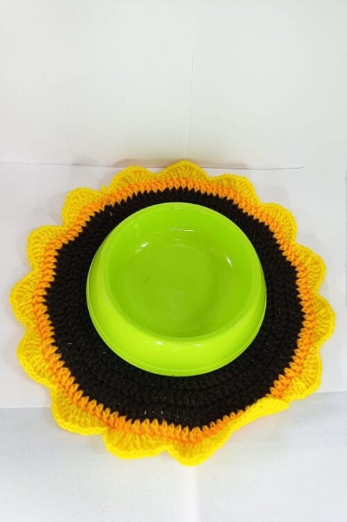 Sunflower Water Bowl Mat - Image 5