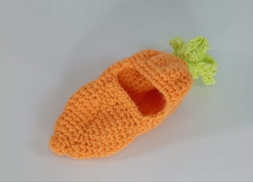 Carrot Hay Roller - Image 3