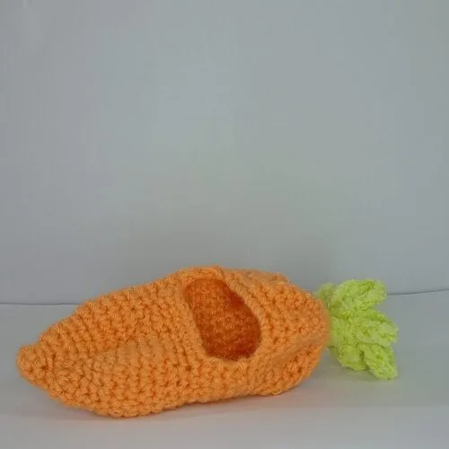 Carrot Hay Roller