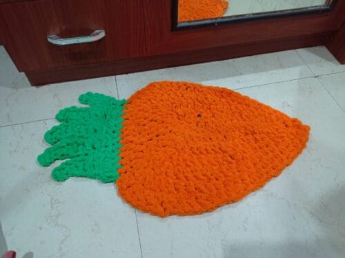 Carrot shape bed for rabbit and cats - Image 5