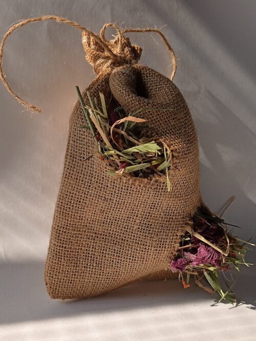 Jute Bag Surprise Treat Mix - Image 4