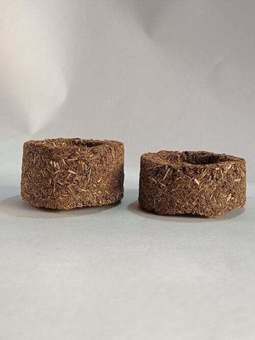 Timothy Hay Cups 1pc - Image 3