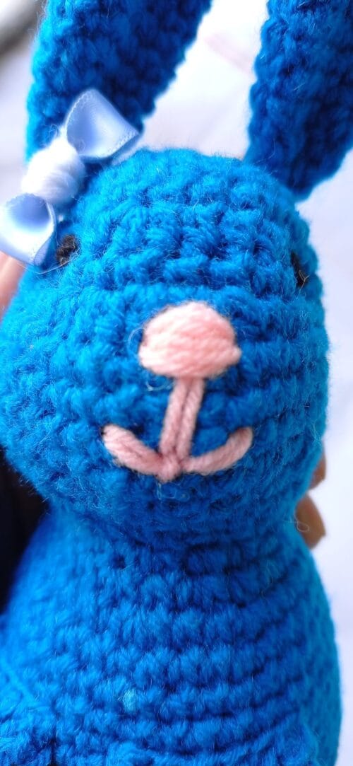 BLUE BUN GUY - Image 9