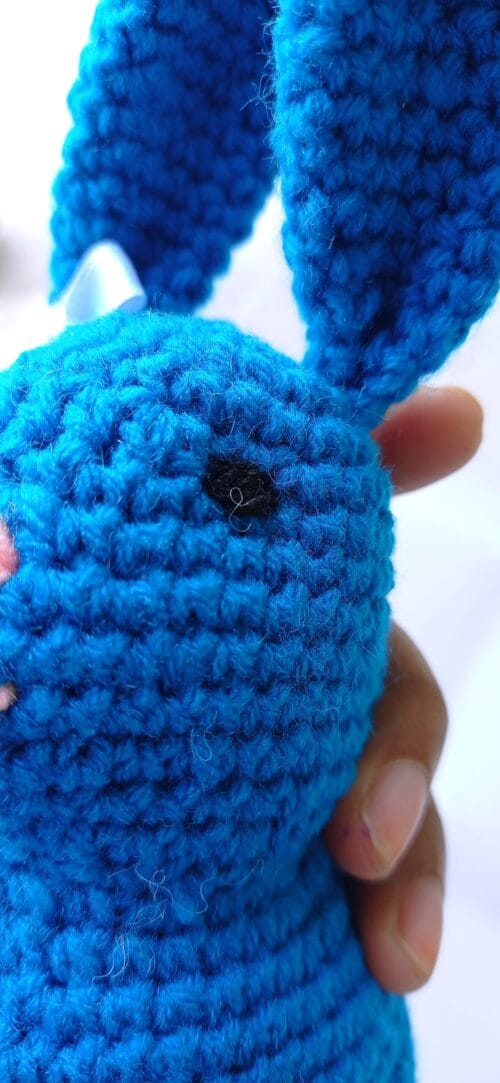 BLUE BUN GUY - Image 10