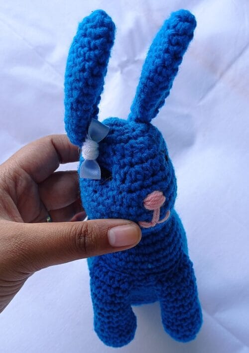BLUE BUN GUY - Image 3