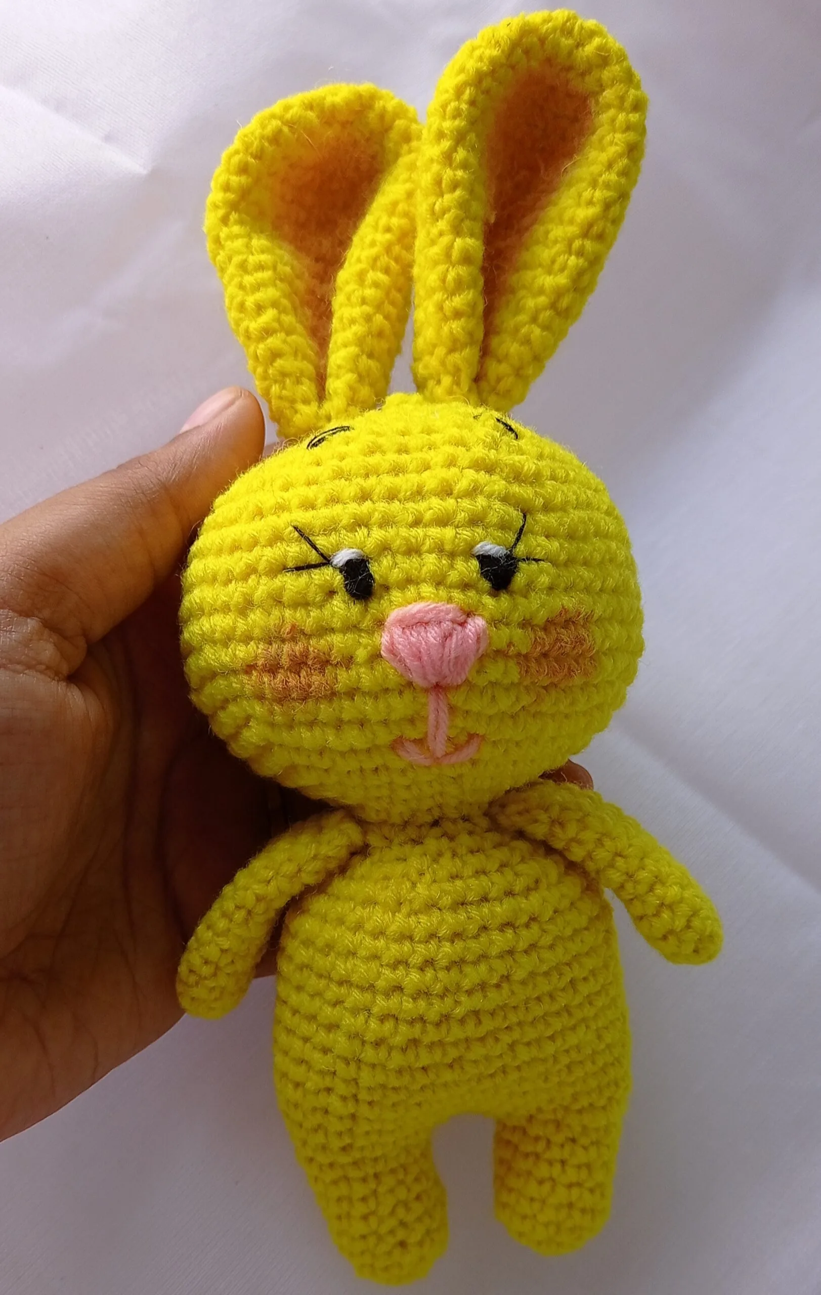 YELLOW BUNNY GIRL