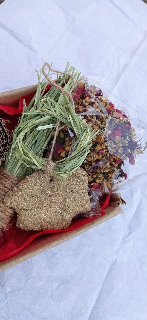 Wellness Box Flower And Cookie Edition - Image 3