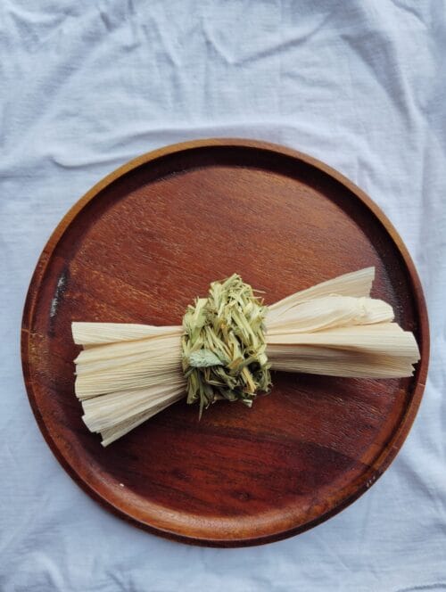 Crinkle Chew Bundle – Natural Toy for Bunnies & Guinea Pigs - Image 2