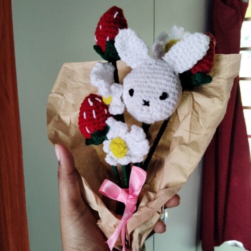 Hoppybun Strawberry Bouquet