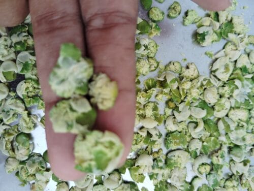 Crunchy Pea flakes – 100% Natural - Image 2